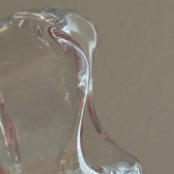 Wavy glass votive candle holder - Picture 5 of 7